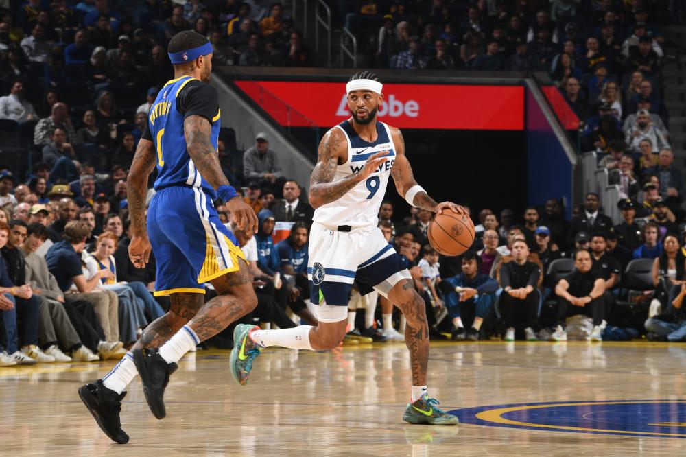 攻防表现迅 攻防表现迅