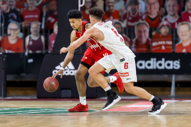 新回到比赛 新回到比赛